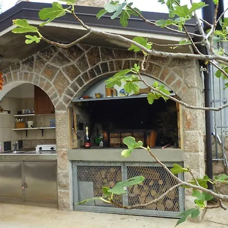 Don Ante Cdn051012 Syb * Starigrad Paklenica