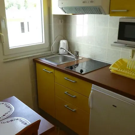 Don Ante Cdn051012 Syb Appartamento Starigrad Paklenica